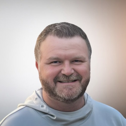 Dustin Holly